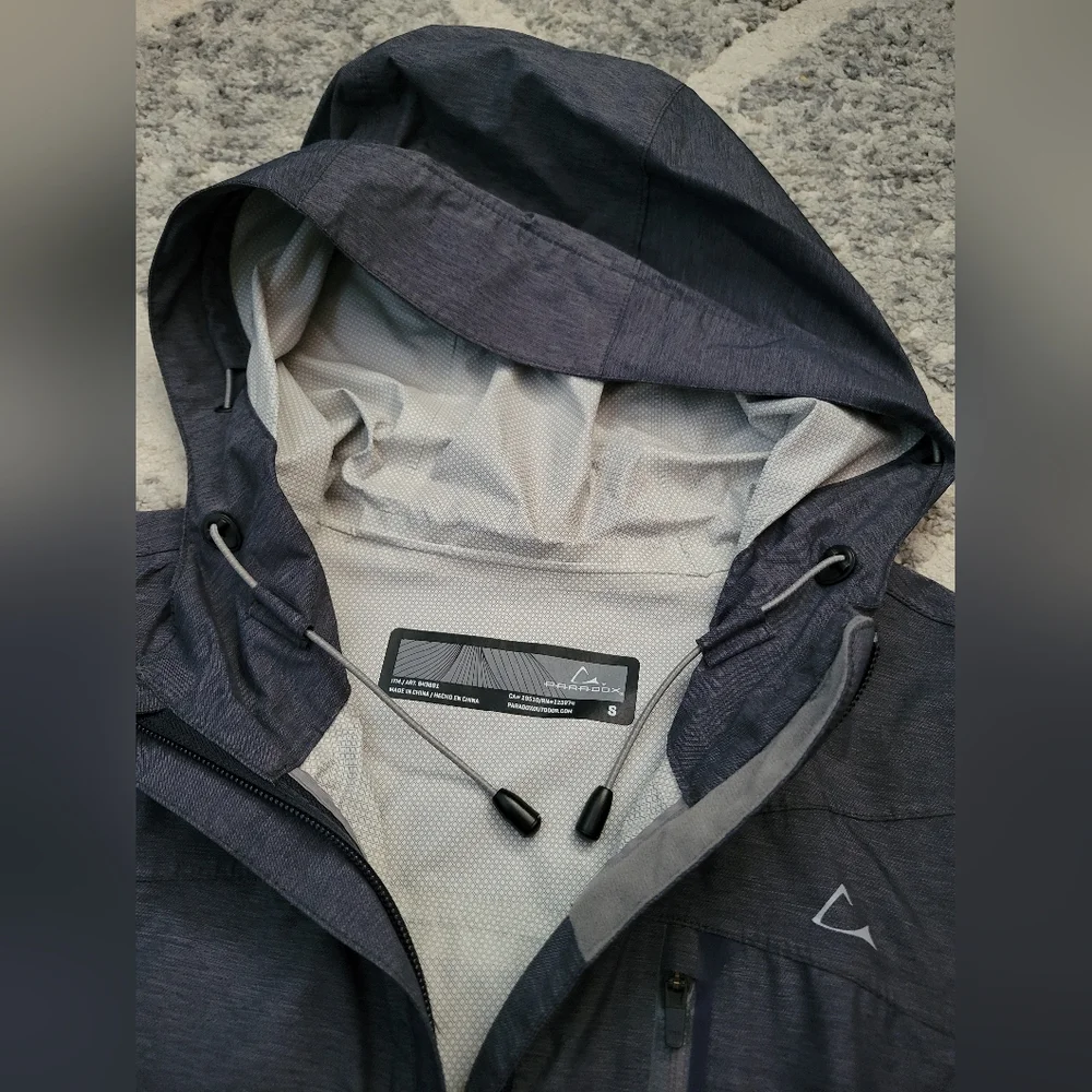 Women's rain jacket, Size Small, Paradox - Picture 5 of 5